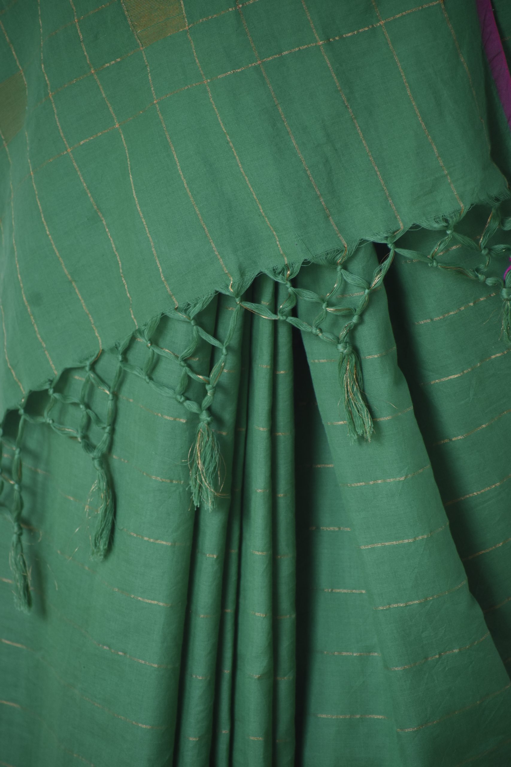 Parnika (Green)(9)